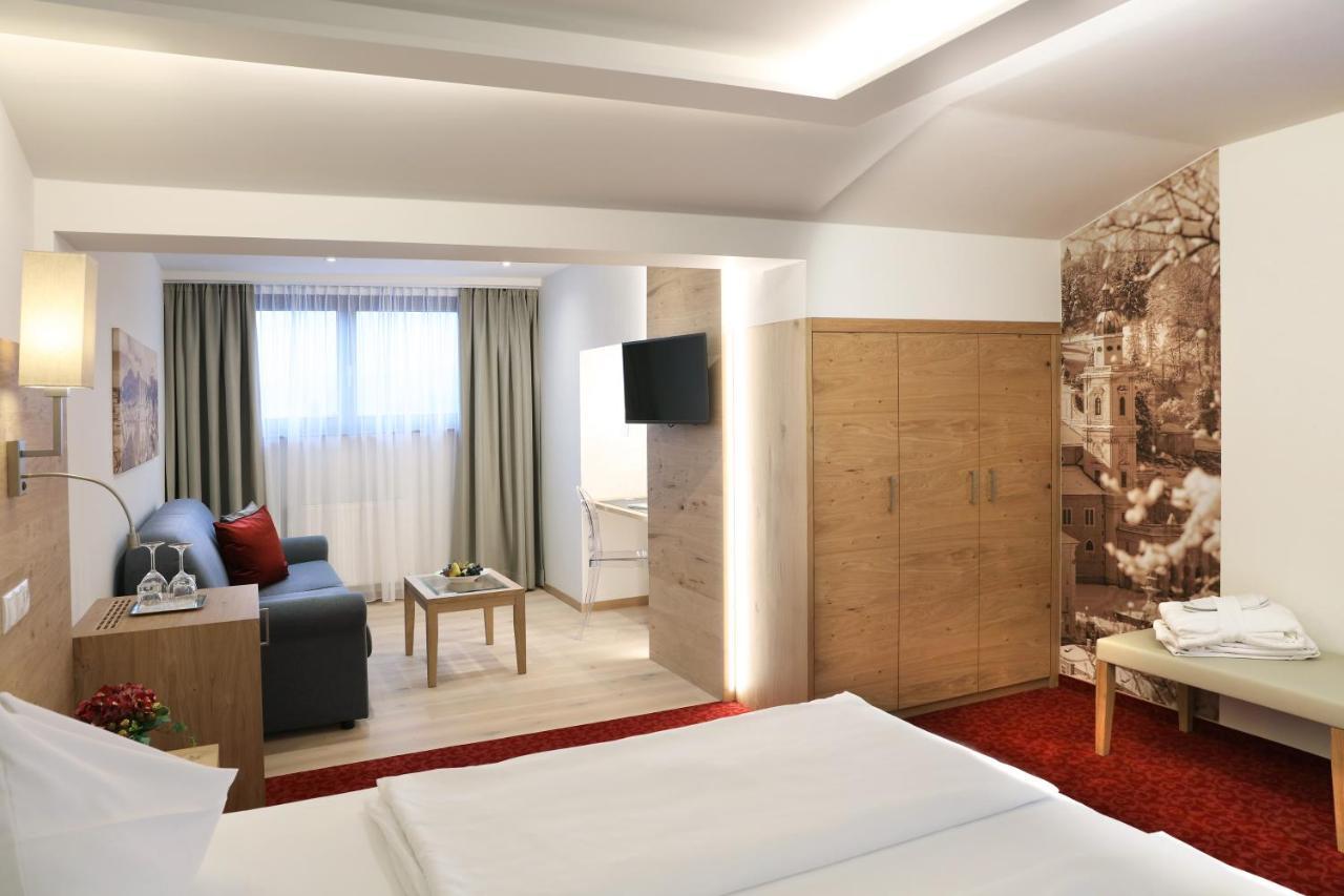 Hotel Hubertushof Аніф Екстер'єр фото