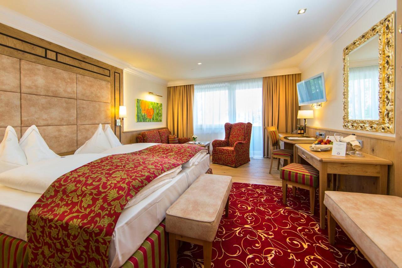 Hotel Hubertushof Аніф Екстер'єр фото