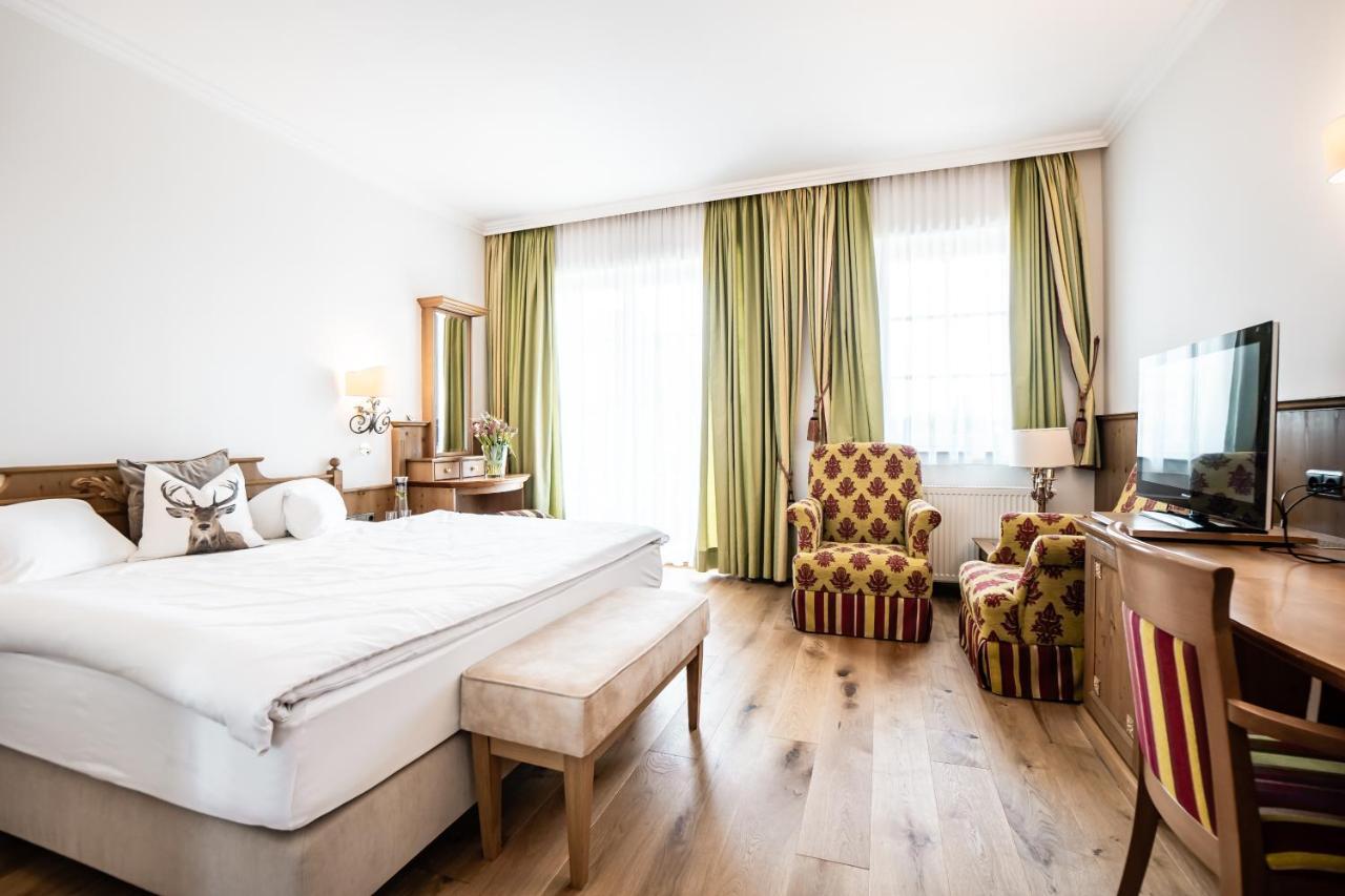 Hotel Hubertushof Аніф Екстер'єр фото