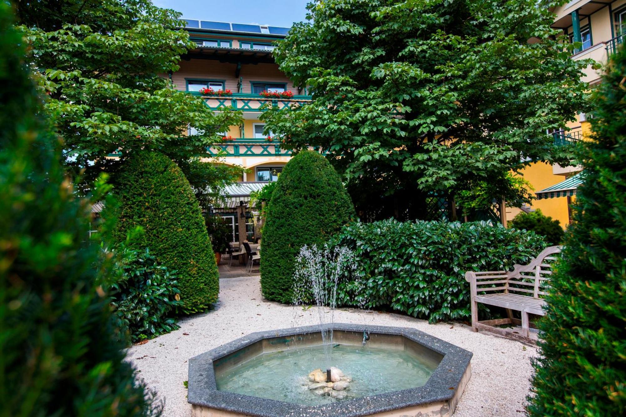 Hotel Hubertushof Аніф Екстер'єр фото